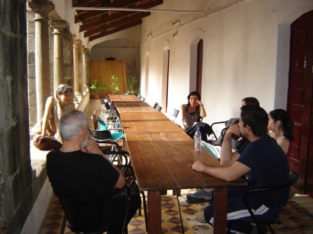 pequeno almoço no claustro